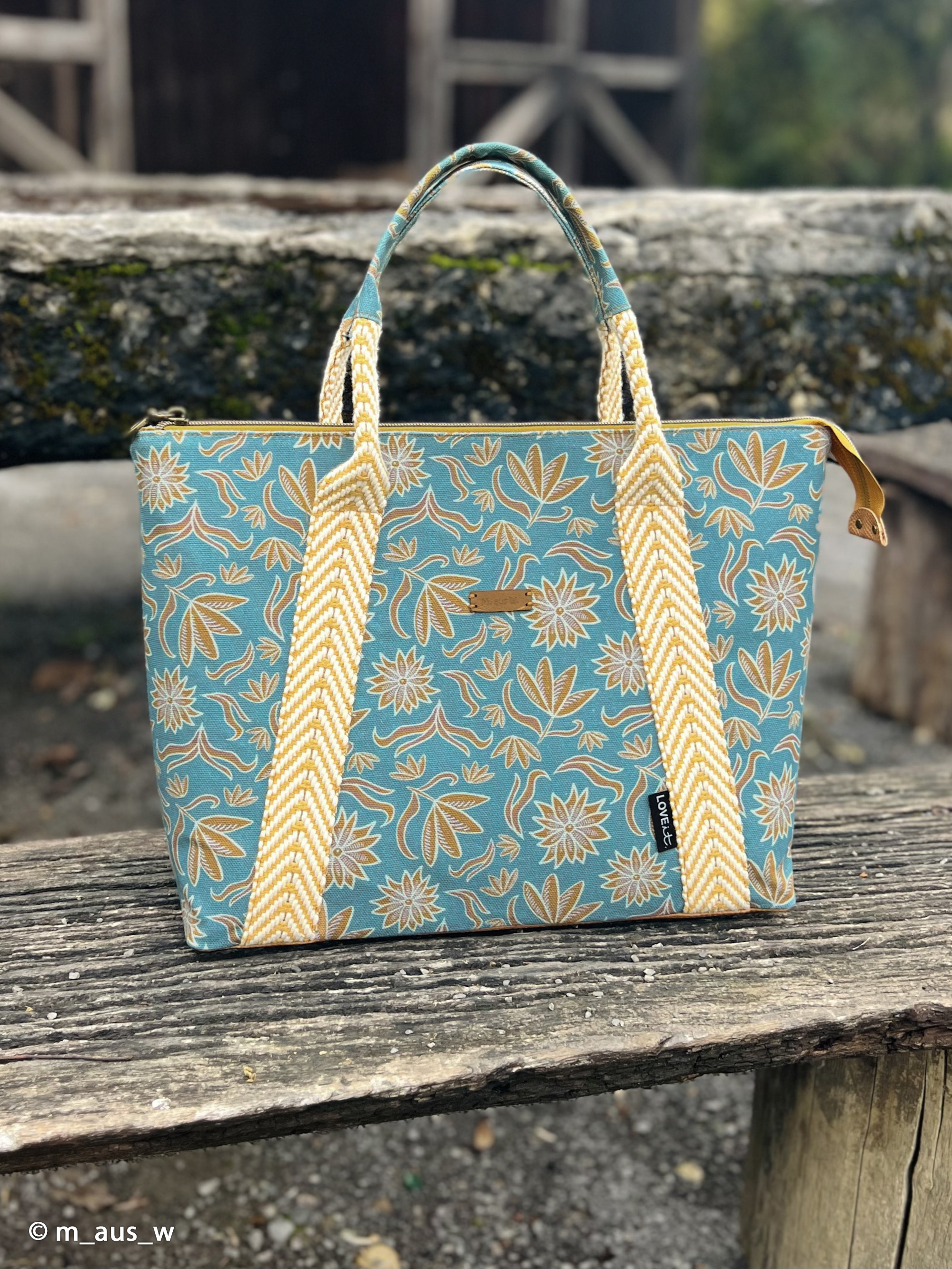 Baumwollcanvas • Retro Flowers • mint