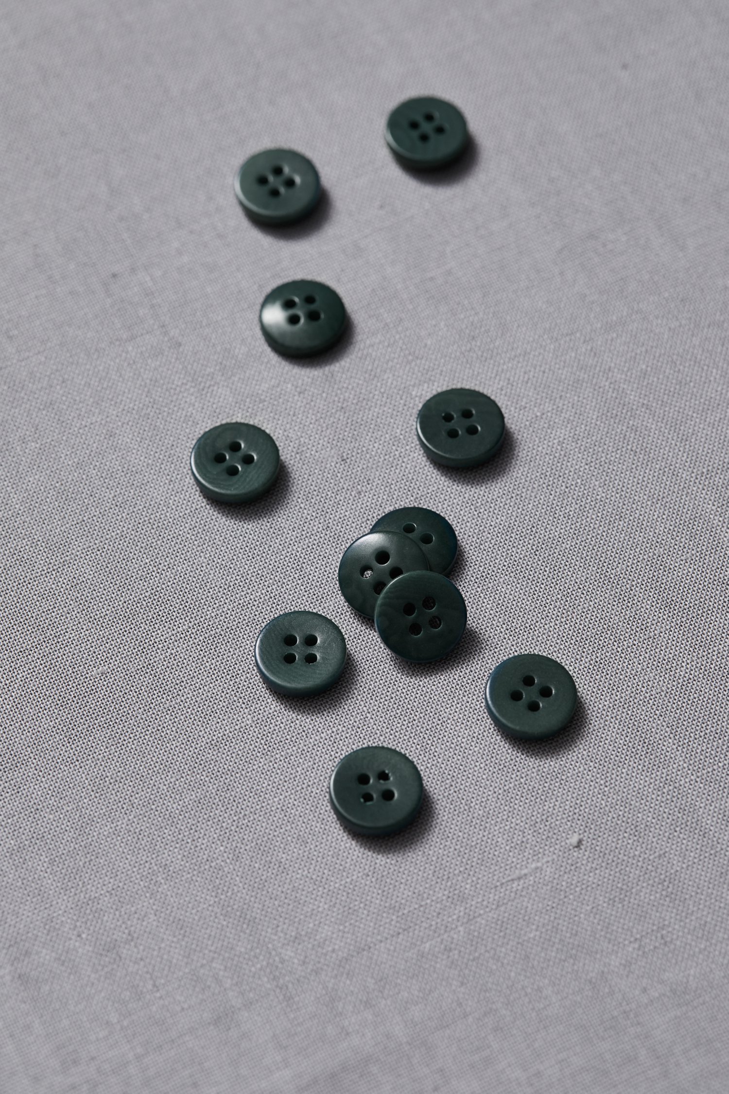Corozo Knopf • meetMILK •  Deep Green  • 11 mm