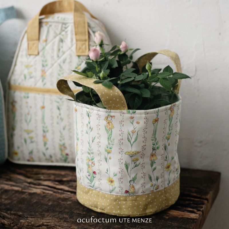 acufactum • Baumwollstoff • Blumenkinder & Ranken • Carola Gutwill