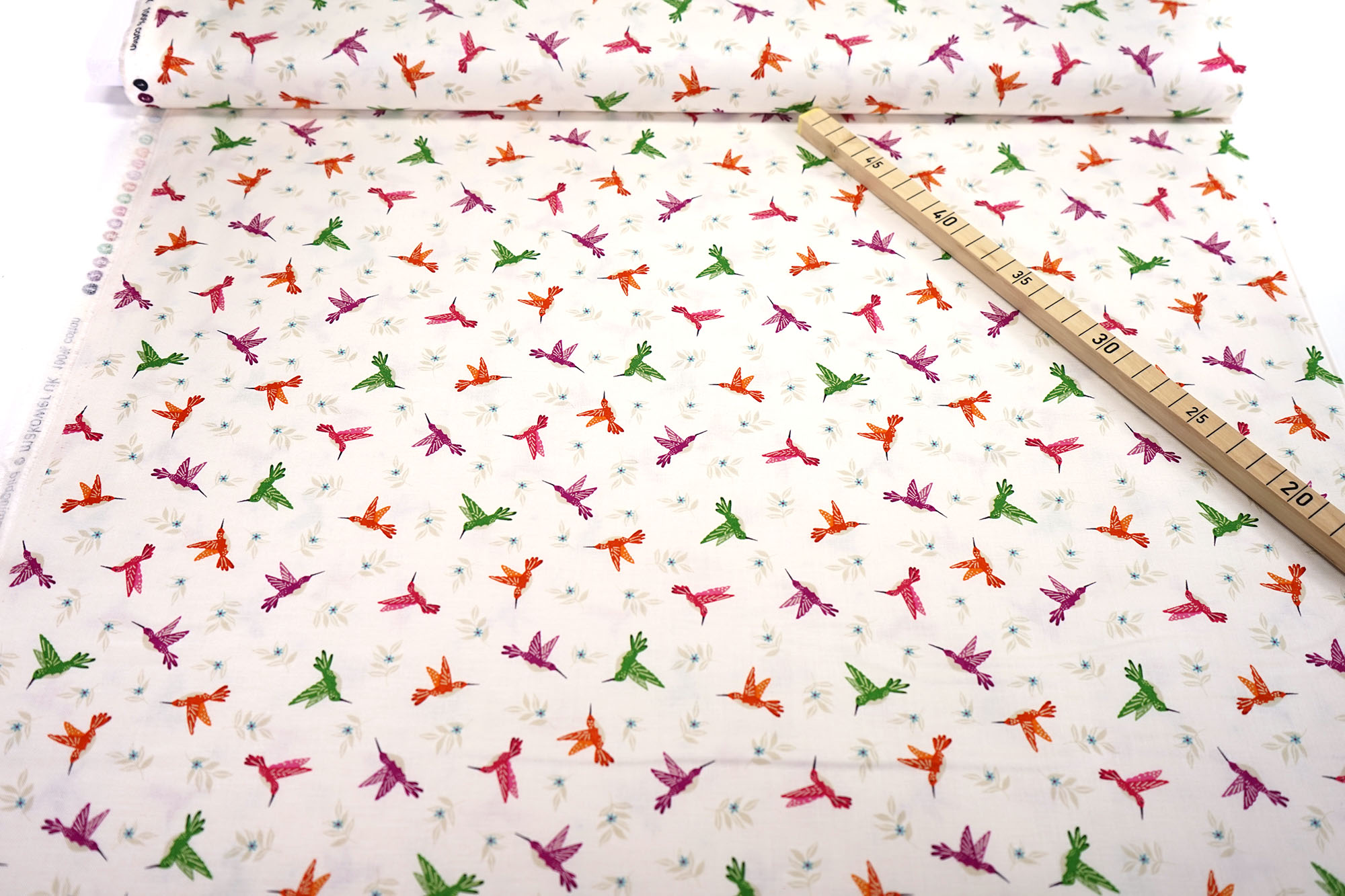 makower • Jewel Tones • Hummingbird • cream