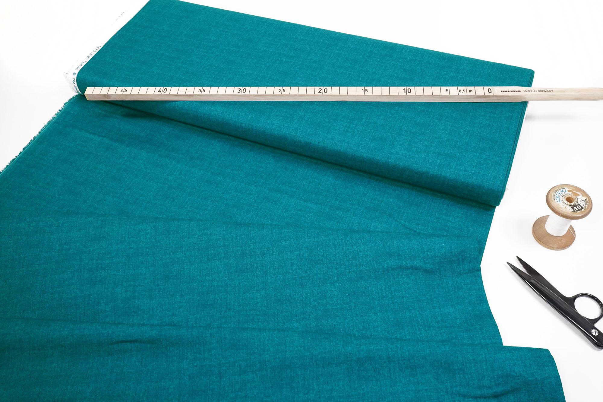 makower Linen Texture 60 Shades Marine 1473 B9