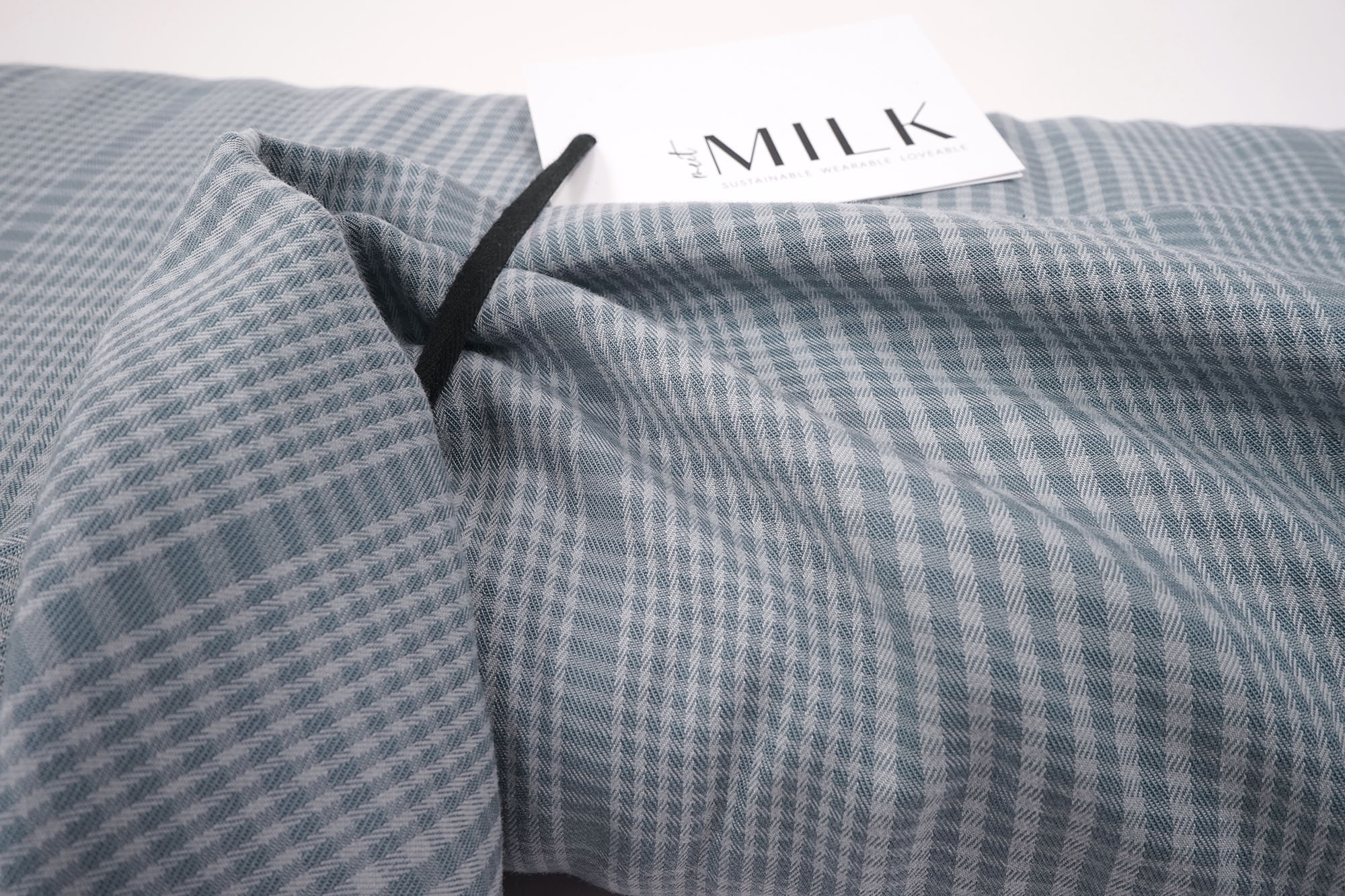 meet MILK Viskose Two-Tone Plaid sky