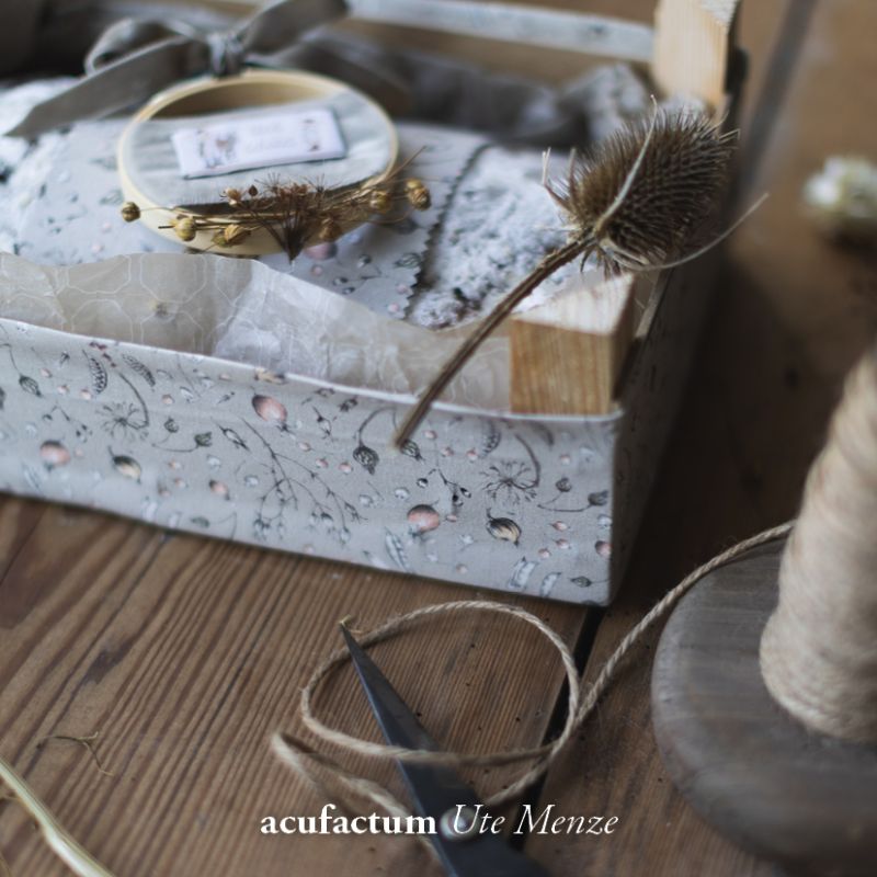 acufactum • Baumwollstoff • Fruchtstände • Sophia Drescher
