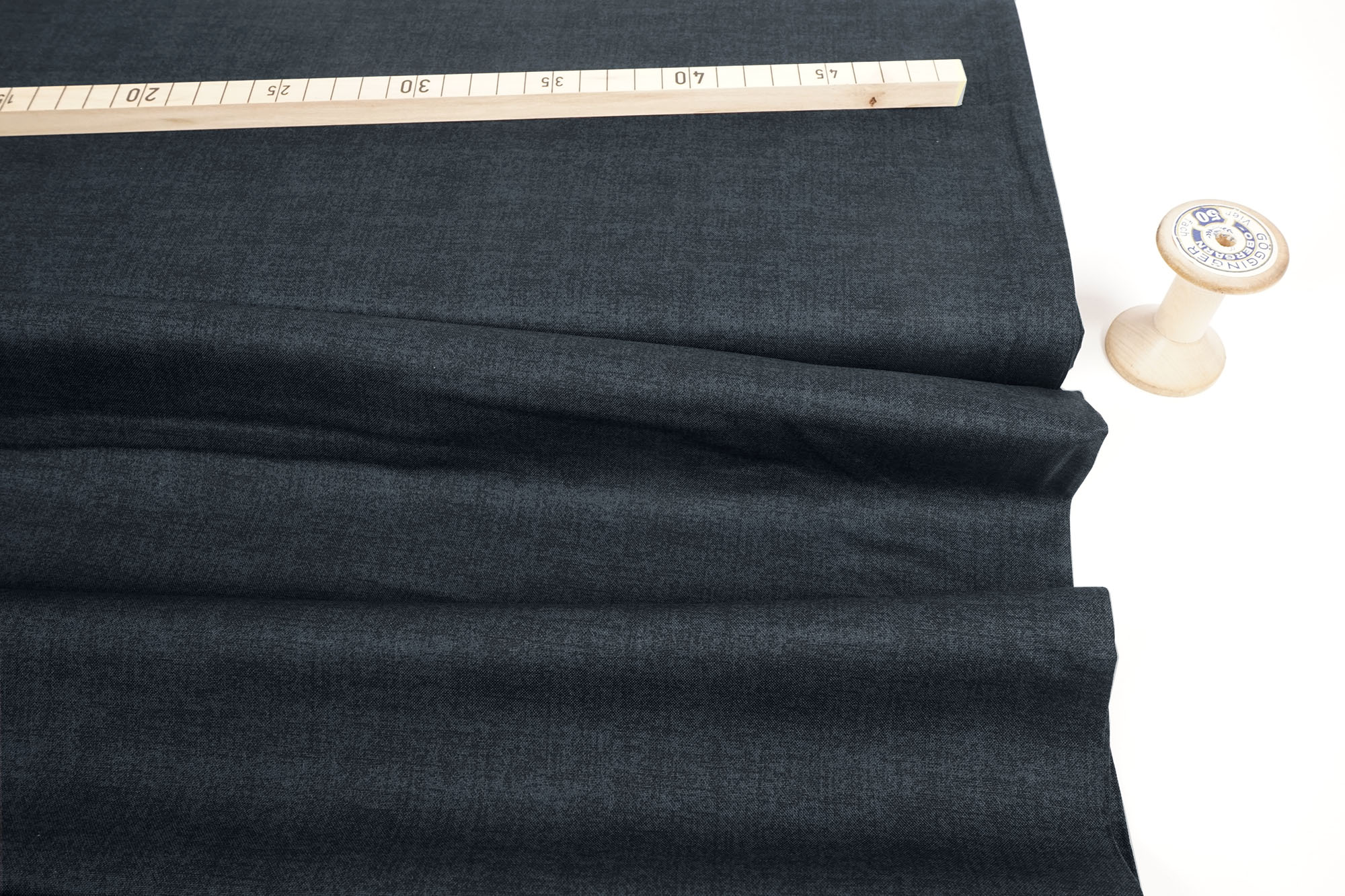 makower Linen Texture 60 Shades Black 1473X