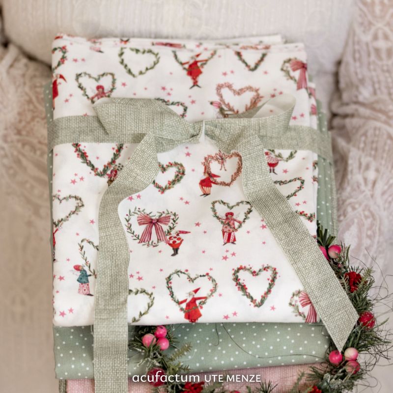acufactum • Baumwollstoff • Weihnachtsherzen • Silke Leffler