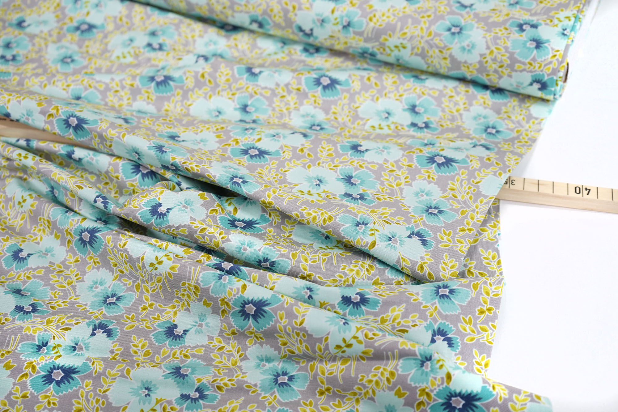 Moda • Flowers For Freya • Foggy • 23331-12