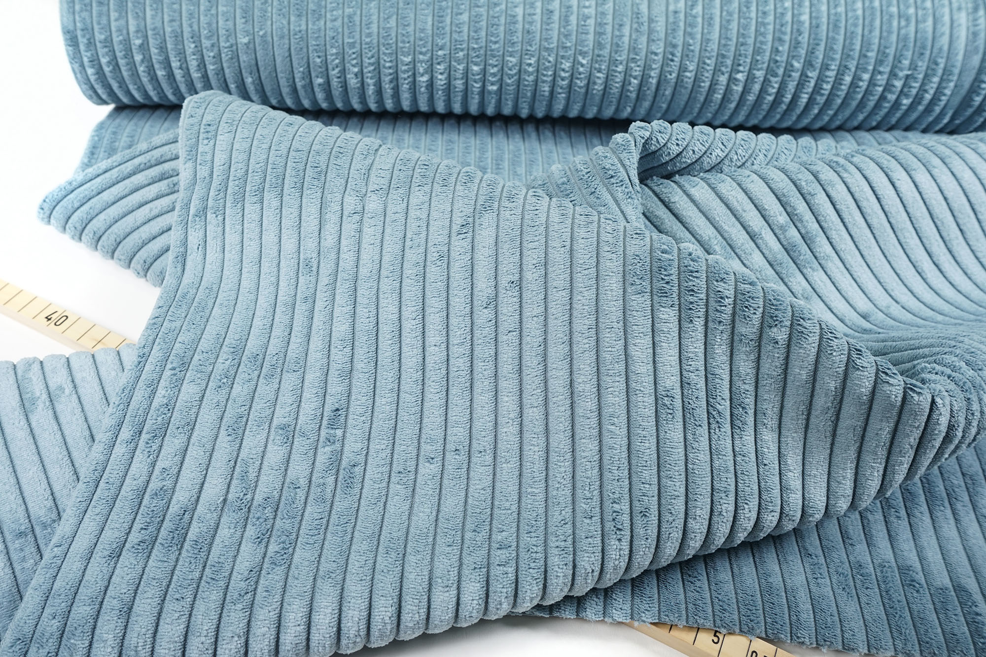 Breitcord • Cord Samt • Wanja • rauchblau