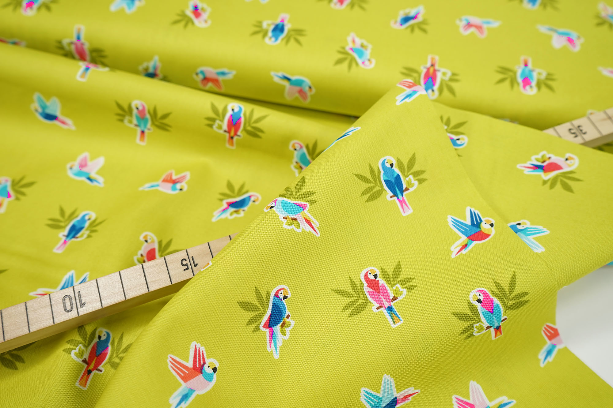 makower • Pool Party • Parrots