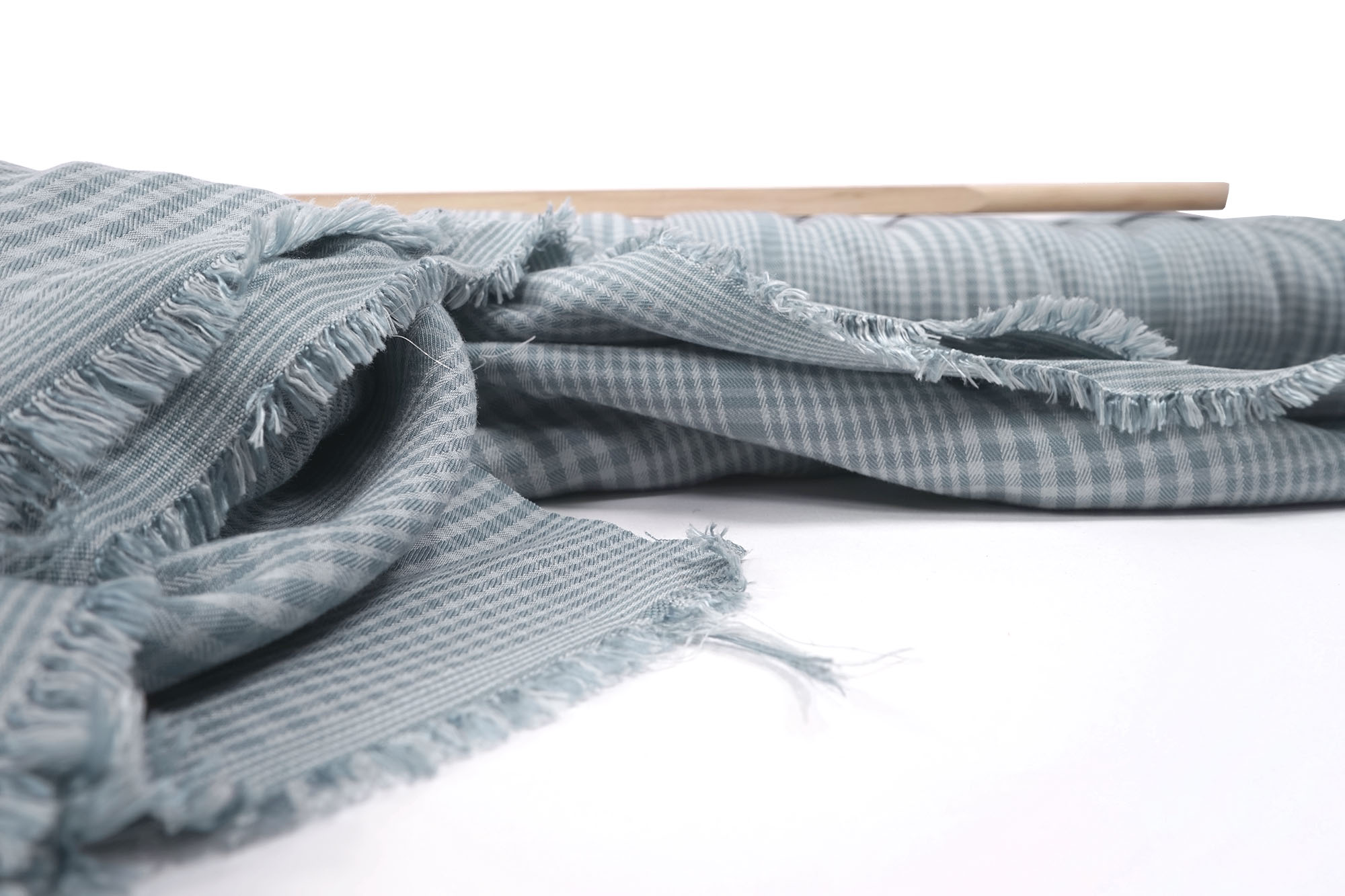 meet MILK Viskose Two-Tone Plaid sky