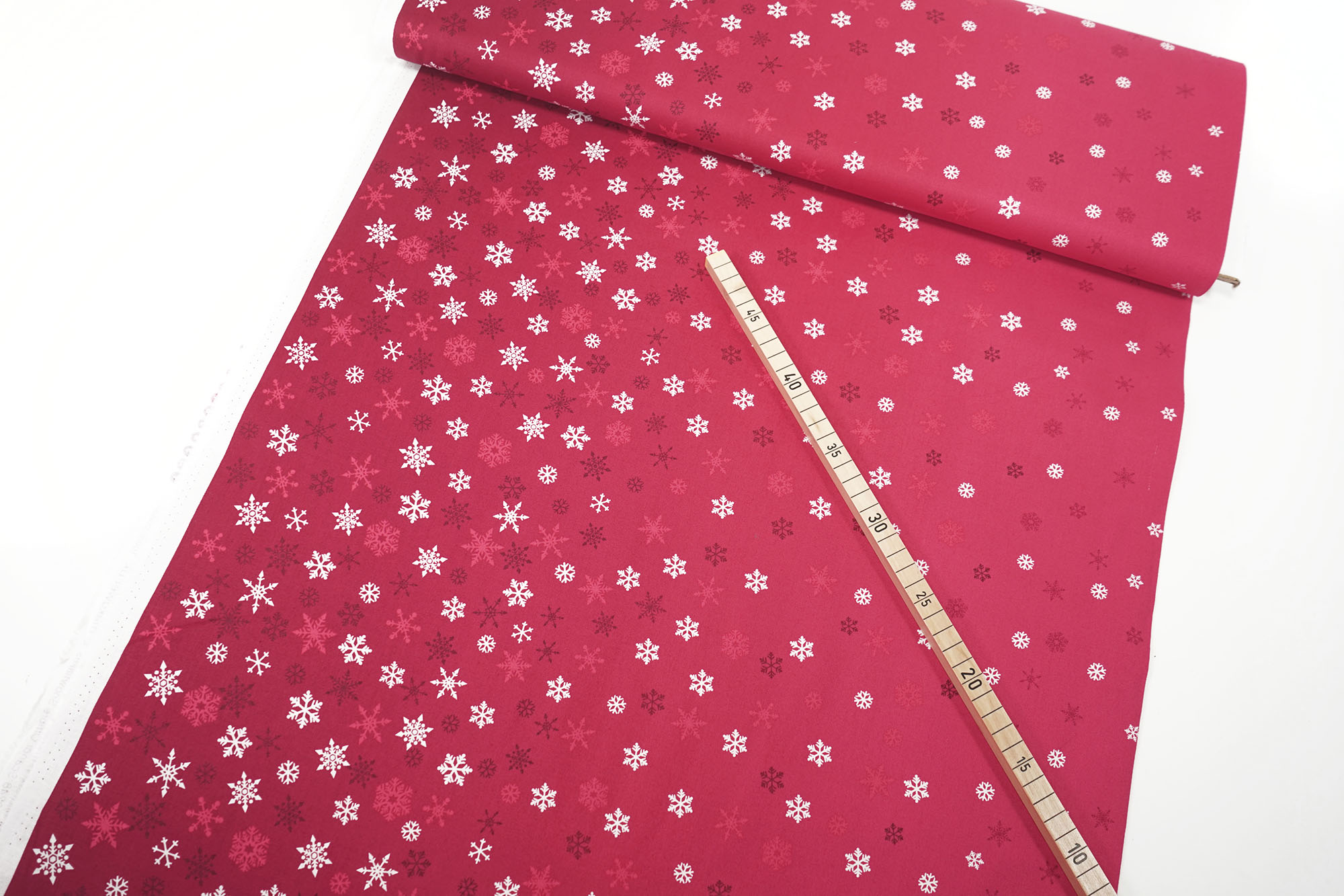 makower • Christmas 21 Scandi • Snowflake Ombre border red